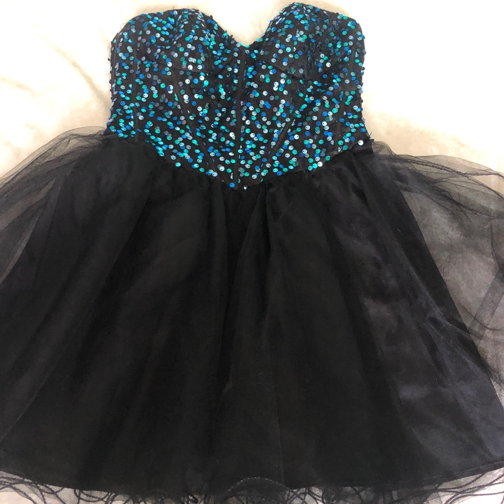Sequence dress